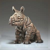 Bébé rhinocéros blanc par Edge sculpture